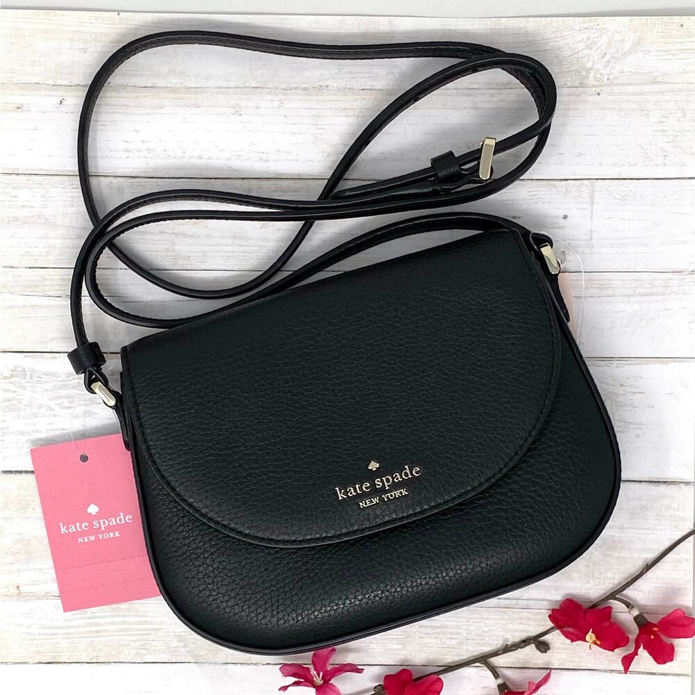 Kate Spade Leila Mini Flap Crossbody Purse in Black Leather wlr00396